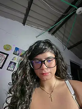 Chat XXX ao vivo de Simone_Miller