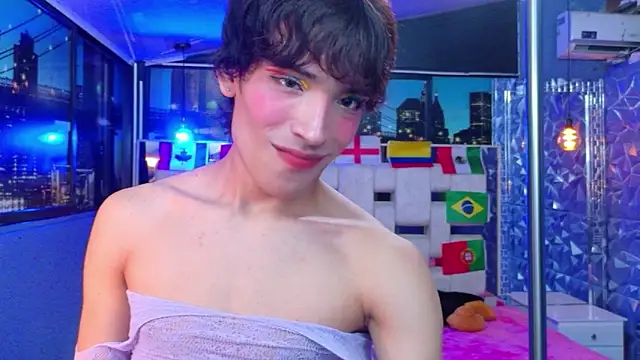 AlecciaNova Webcam Show