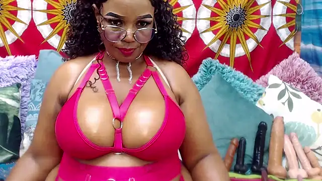 MATURExxxASS' Live XXX Chat