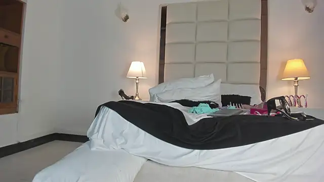 Taylor_Royal_ Chat XXX in diretta