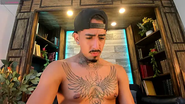 Chat XXX ao vivo de Donovan_Desmond