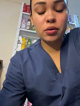 Chatroom XXX en direct de FOX_LATINA