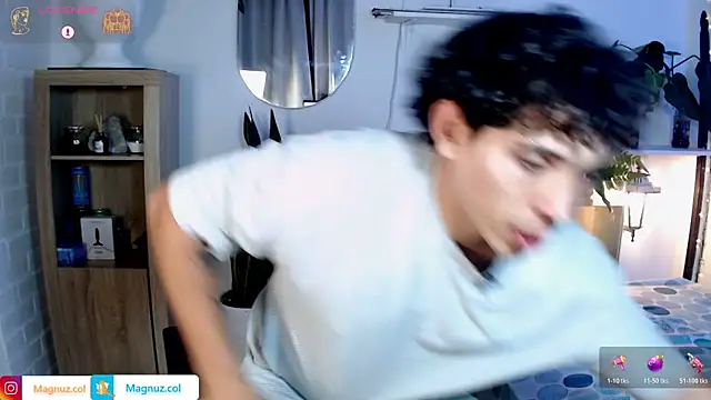 Magnuz_Col Live XXX Chat