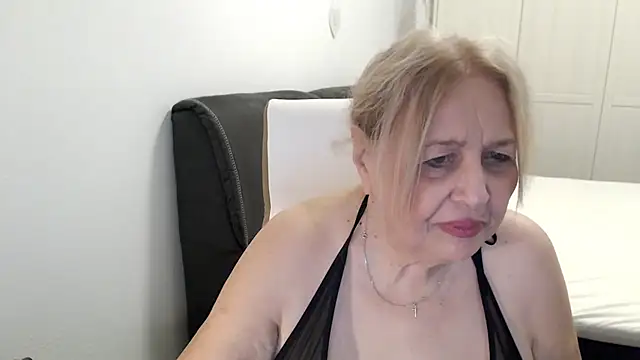 SusiLifeXXX élő XXX-chatje