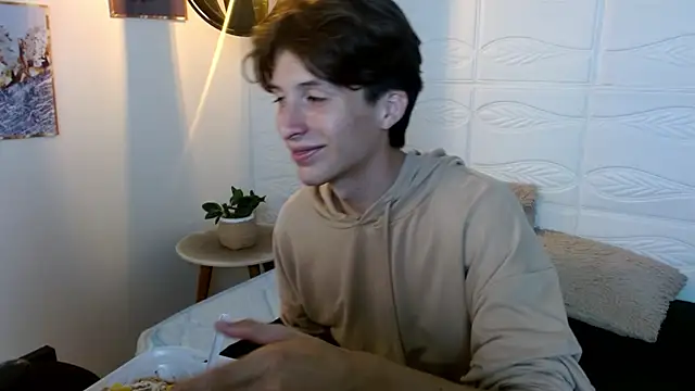 Chat XXX en directo de Marcoviolet