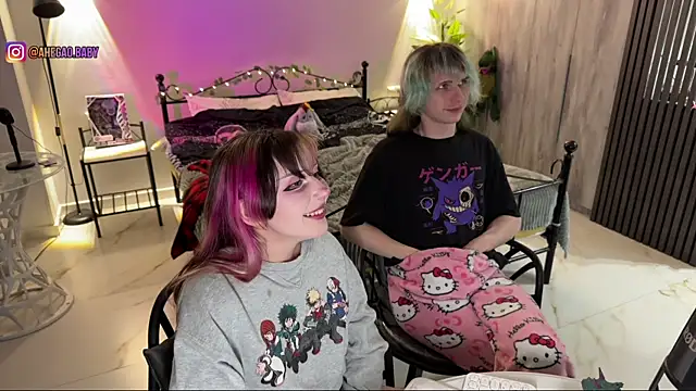 Chat XXX ao vivo de h3ntai_baby