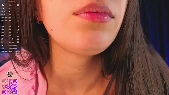 Živý XXX chat EmmyNoel