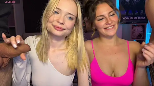 Chat XXX en directo de dollfromvenus