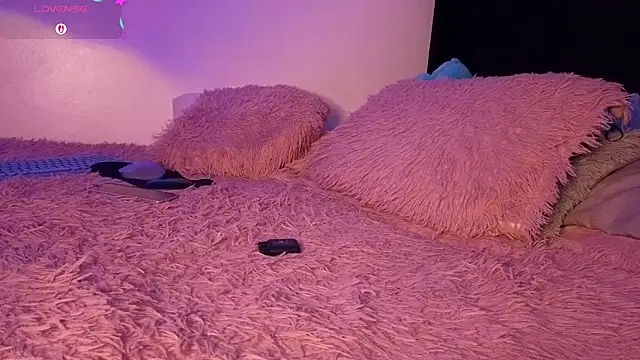 KatianPierce's Live XXX Chat