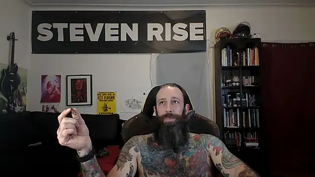 Chat XXX en directo de StevenRiseNYC