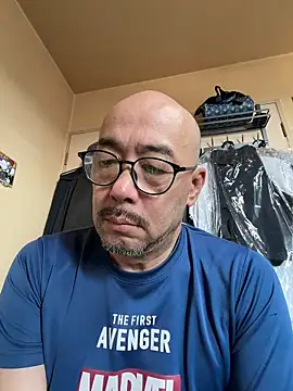 tsugu1105's Live XXX Chat