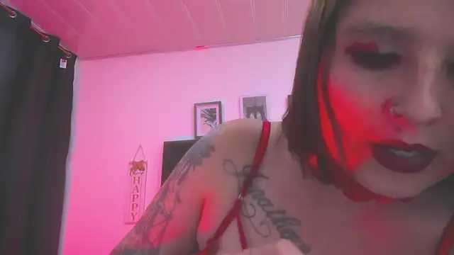 Chat +18 de Salome_Dg ao vivo