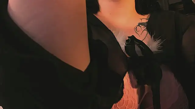 Онлайн чат XXX KittyNuarr