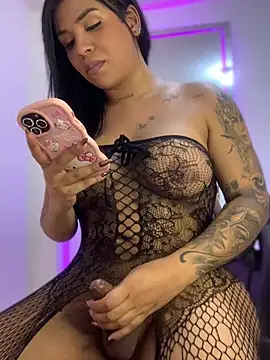 tinalove7のライブXXXチャット