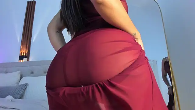 Chat XXX en directo de KatieBoison