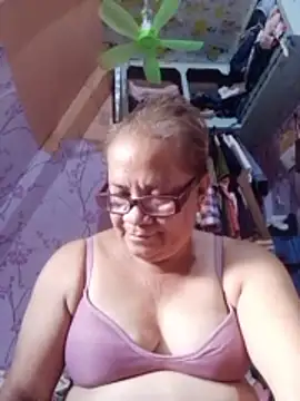 Živý XXX chat vickyhot1966