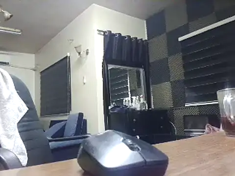 Arabeyes live XXX chat