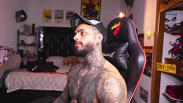 Chat XXX Live logan_hugh8