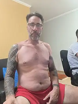 XXX chat uživo modela Tiojhonny