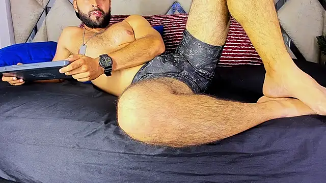 Mike333_ Live XXX-chat