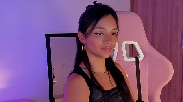 MelanyOconner's Live XXX Chat