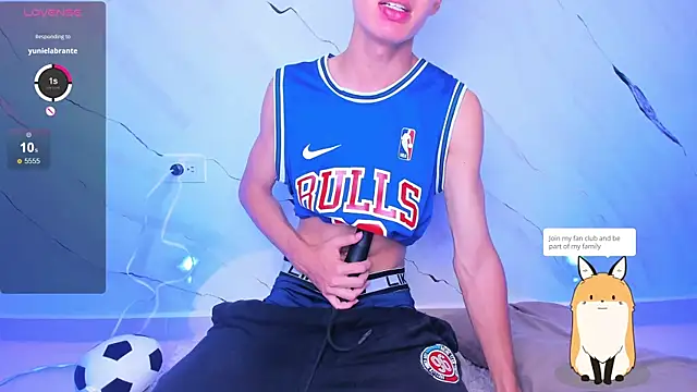 XXX chat uživo modela Ely_king