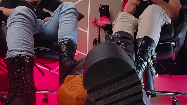 AngeloandEdward Live XXX-chat