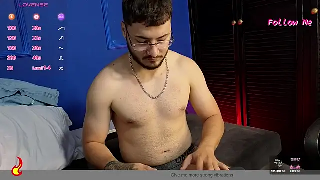 Brandon_01 Live XXX-chat