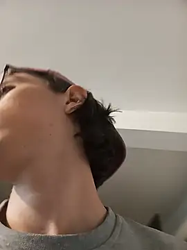 You_Sissy 现场XXX聊天