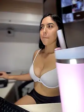 دردشة I_AM_SOPHIE_ الجنسية المباشرة