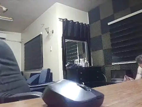Arabeyes Show Webcam
