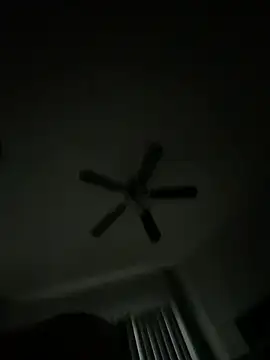 julia4thewin's Live XXX Chat