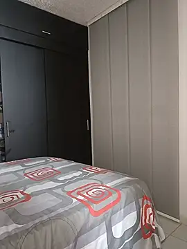 eliclasss Live XXX-Chat