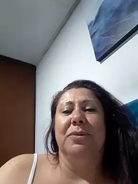EmmaJhomson Chat XXX live