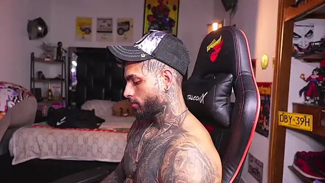 دردشة logan_hugh8 الجنسية المباشرة