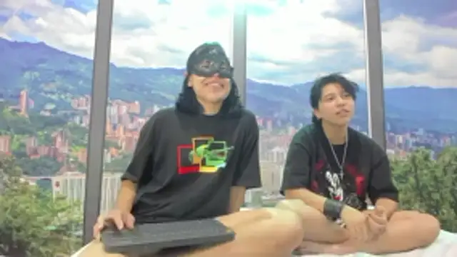 CloeAndKalifa 现场XXX聊天