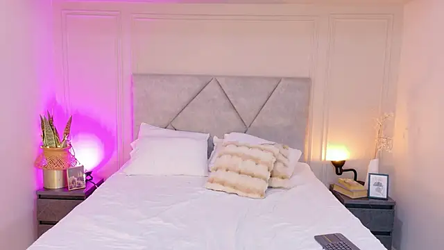AngelySantoss' Live XXX Chat