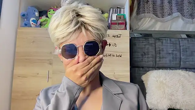 Andy_Belier23 – Naživo XXX chat