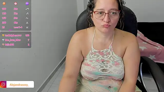 alejandra_milf_: απευθείας συνομιλία ΧΧΧ