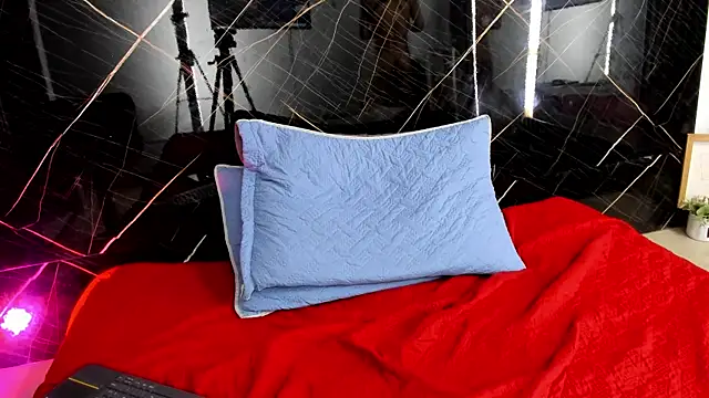 XXX chat uživo modela Camilo_Contreras