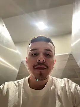adam-rivera's Live XXX Chat