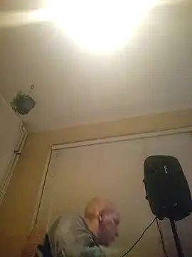 piercingpik Webcamshow