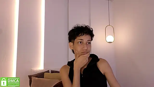 hot_little_bunny's Live XXX Chat