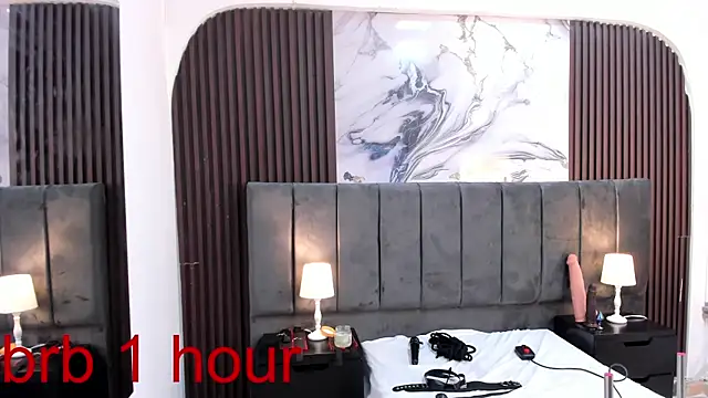 Wonderkloe_'s Live XXX Chat