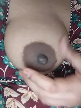 XXX chat uživo modela Sexynageena
