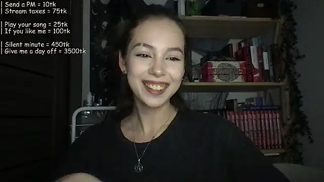 Yuna5343 Chat XXX in diretta