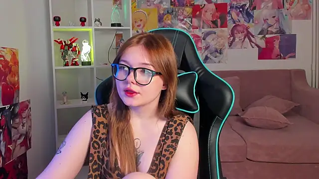 Chat +18 de ElinaVale ao vivo