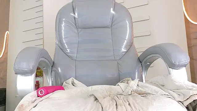 Shanntal_ 라이브 XXX 채팅