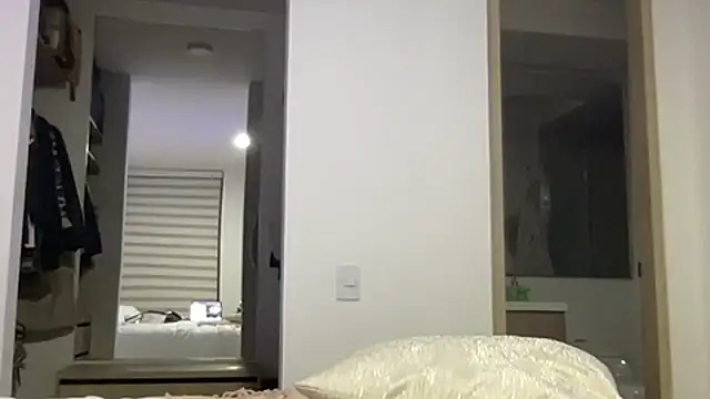LunaBeya Adlı Modelin Canlı XXX Sohbeti