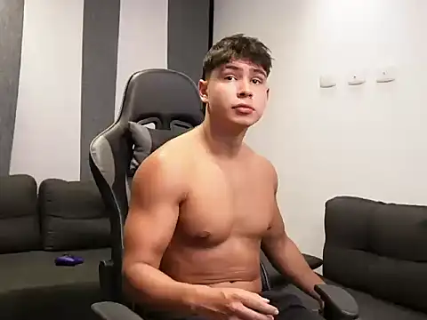 Chat +18 de Bray_Kevin ao vivo
